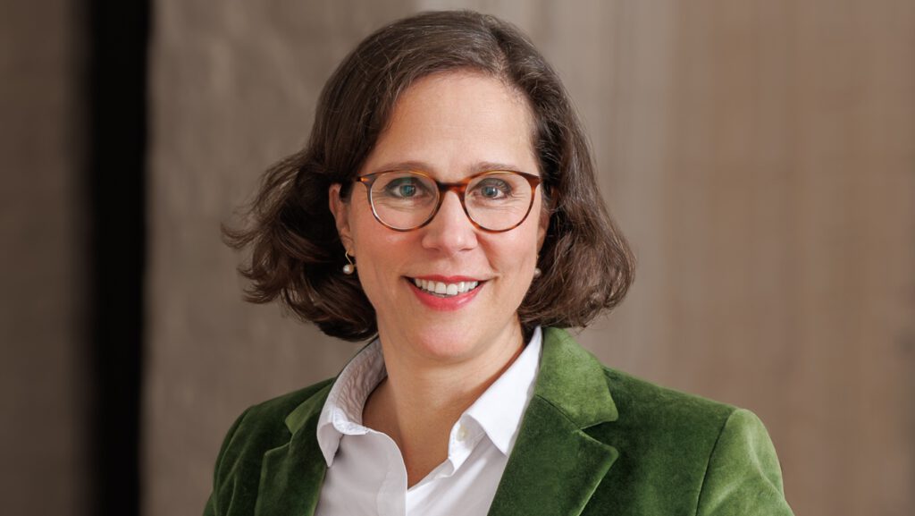 Podcast-Interview mit Felicia Sternfeld zur Zufriedenheit von Museumspersonal